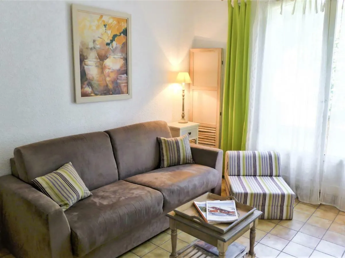 Studio Les Vignes By Interhome Cavalaire-sur-Mer