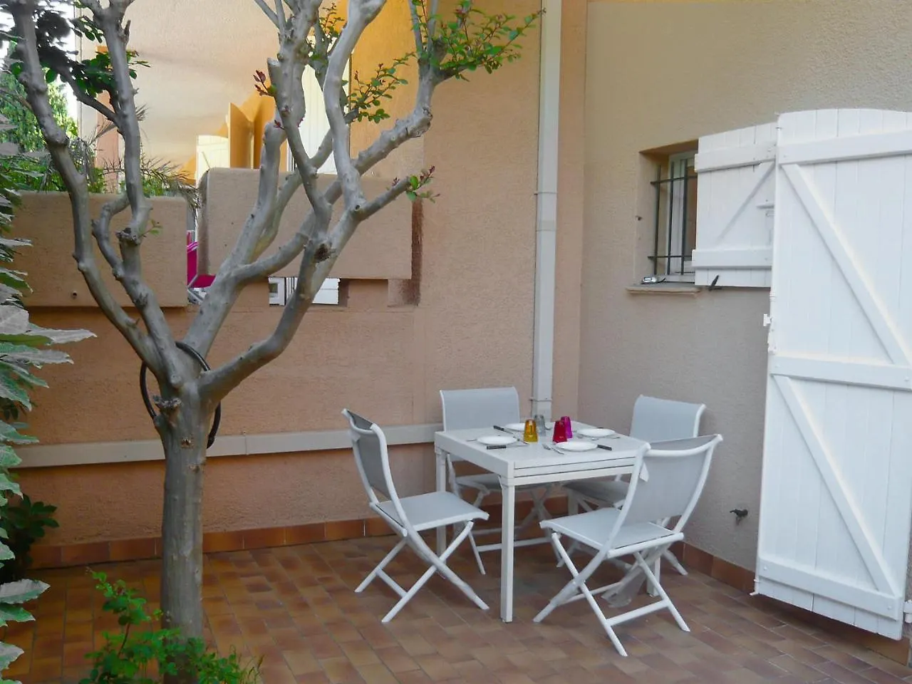 Appartement Studio Les Vignes By Interhome Cavalaire-sur-Mer